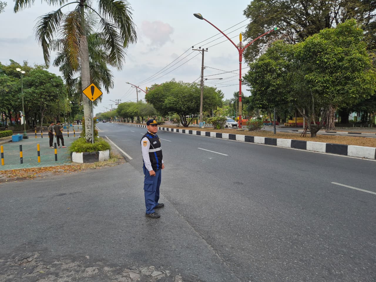 Gatur Lalin Rangkaian Kegiatan HUT RI Ke-81 & HUT Kodam Tambun Bungai Ke-1