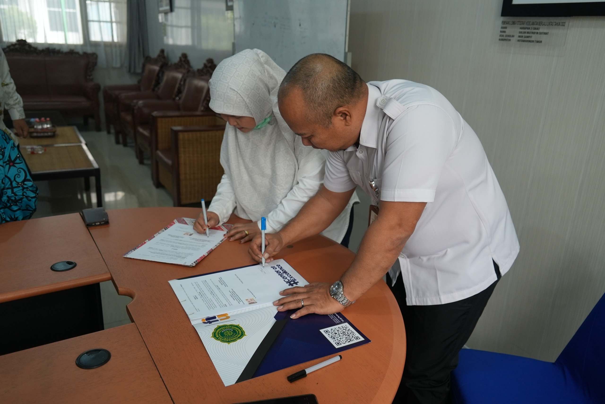 Penandatanganan Perjanjian Kerja Sama dengan Universitas Muhammadiyah Palangka Raya dalam pelaksanaan Tri Dharma Perguruan Tinggi dan pengembangan sumber daya manusia di bidang perhubungan